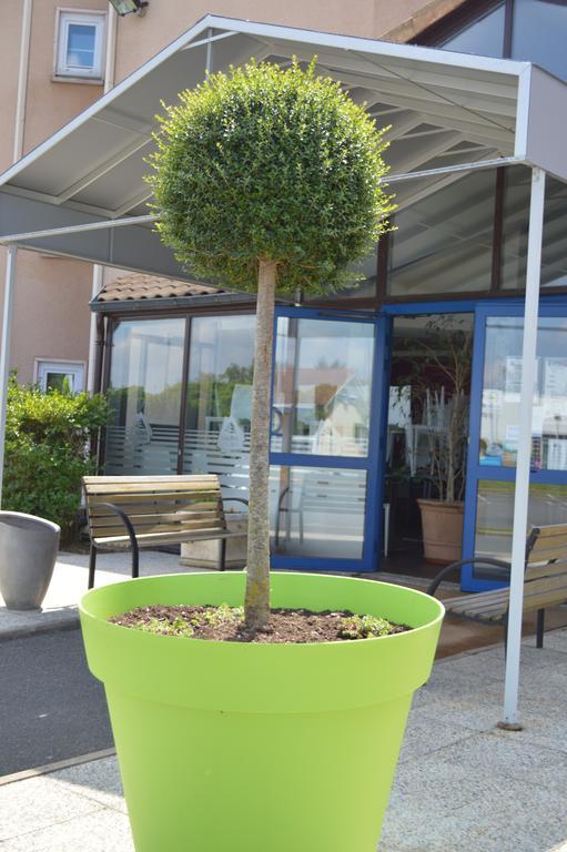 Kyriad Direct Macon Sud Hotel 2*