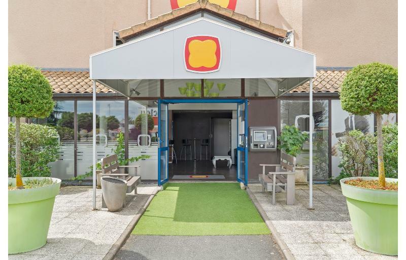 Hotel Kyriad Direct Macon Sud